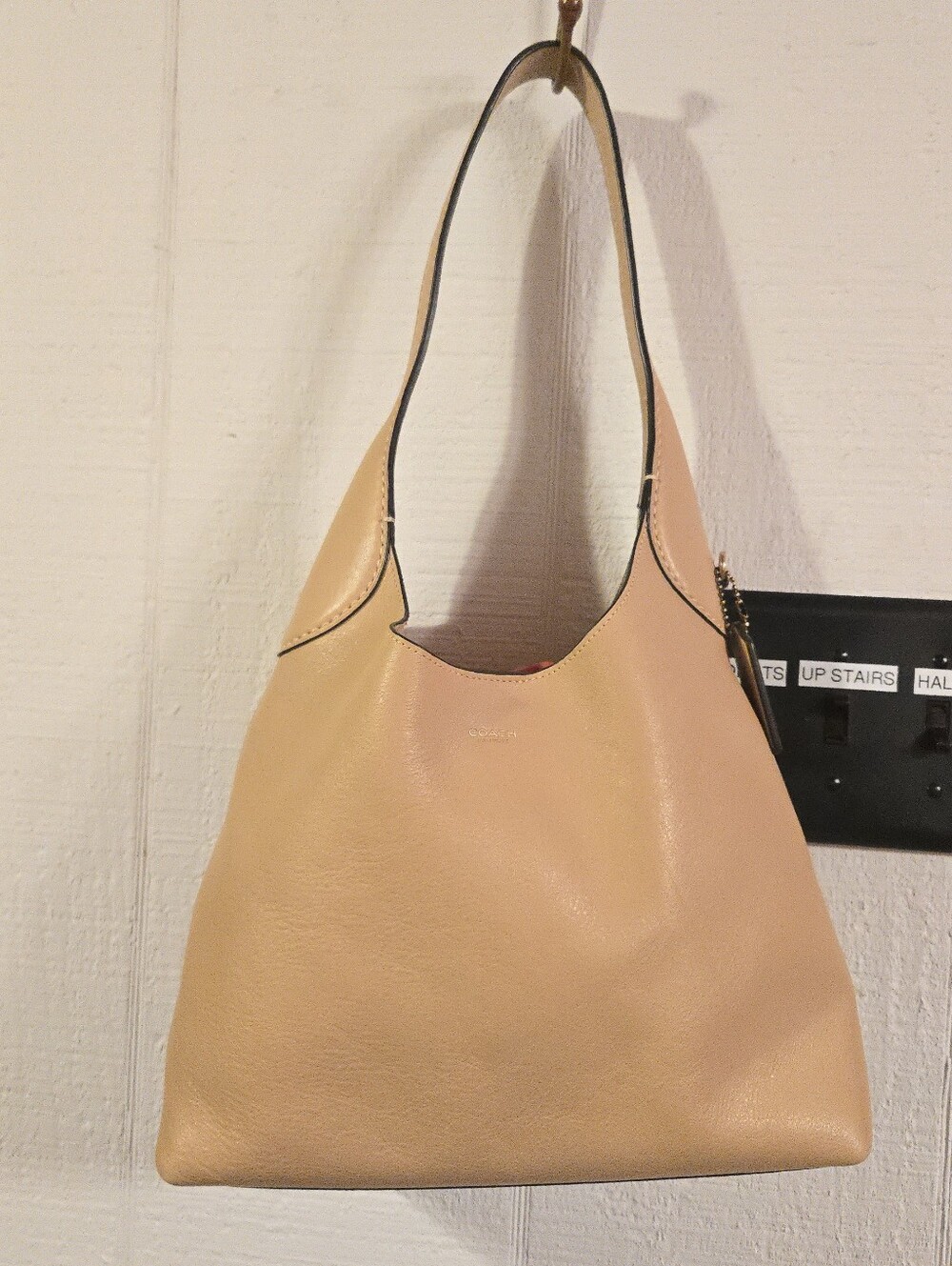 Coach Brooklyn 28 Shoulder Bag Hobo Light Brass Tan